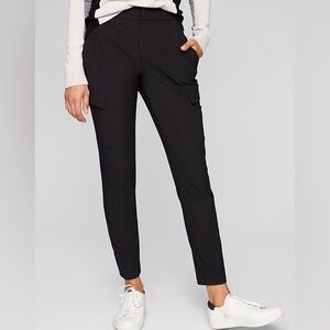 Athlete Wander Utility Pants Size 2 Black cargo Zip Pockets Trail hiking eUc